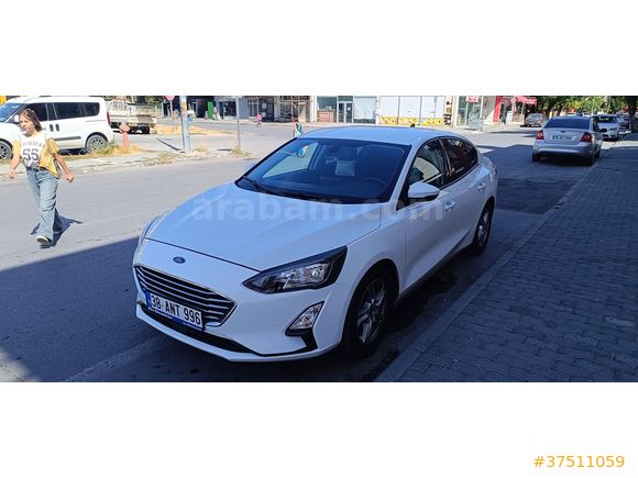 2020 focus boyasız 105 bin km