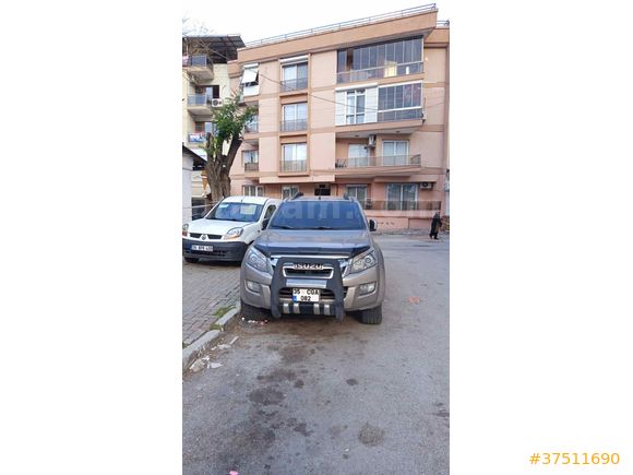 Sahibinden Isuzu D-Max 2.5 4x4 V-Cross 2014 Model 