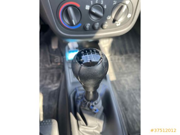 Sahibinden Opel Corsa 1.3 CDTI Essentia 2004 Model 