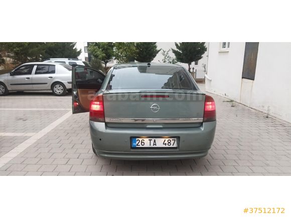2003 model OPEC Vectra C kasa temiz makam aracı