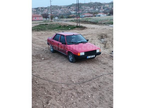 Sahibinden Renault R 9 1.4 Spring 1995 Model  283.000 km Kırmızı