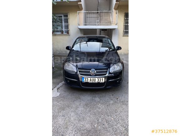 Sahibinden Volkswagen Jetta 1.6 TDi Comfortline 2011 Model  300.000 km Siyah