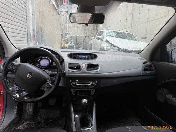 Sahibinden Renault Megane 1.5 dCi Touch Plus 2016 Model 