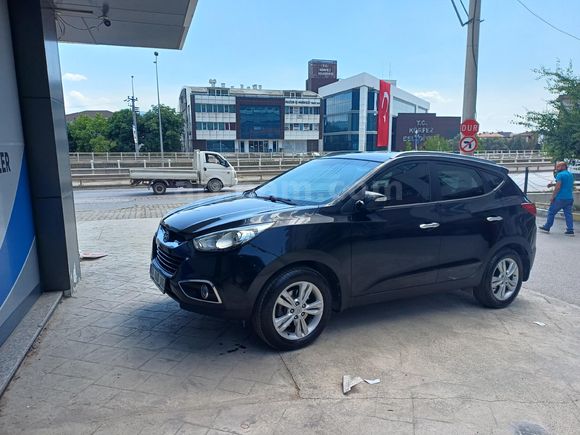 Takas Olur Sahibinden Hyundai ix35 1.6 GDI Style Plus 2011 Model  174.000 km Siyah