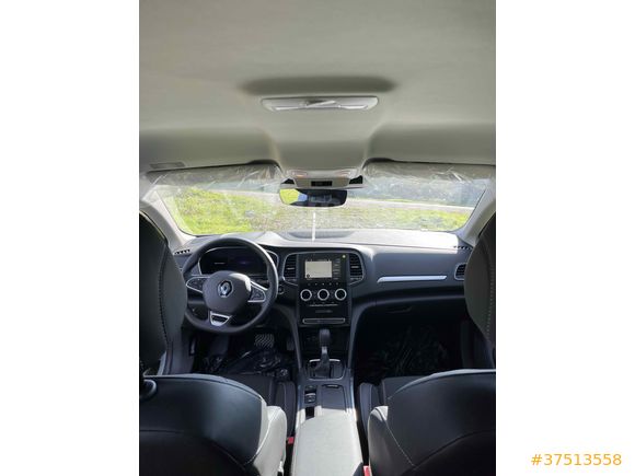 Sahibinden Renault Megane 1.3 TCe Icon 2025 Model 