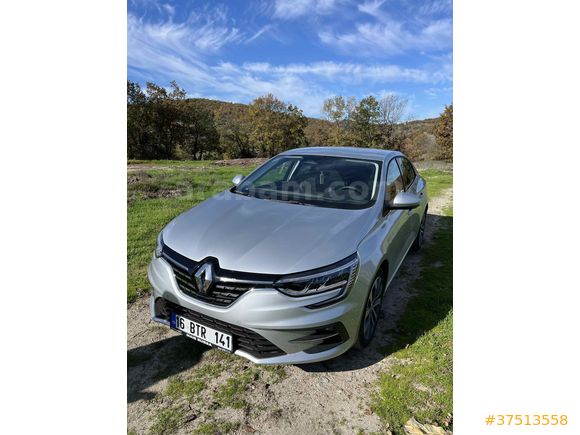 Sahibinden Renault Megane 1.3 TCe Icon 2025 Model 