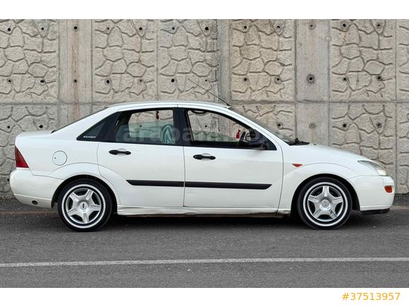 Sahibinden Ford Focus 1.6 Ambiente 1999 Model 