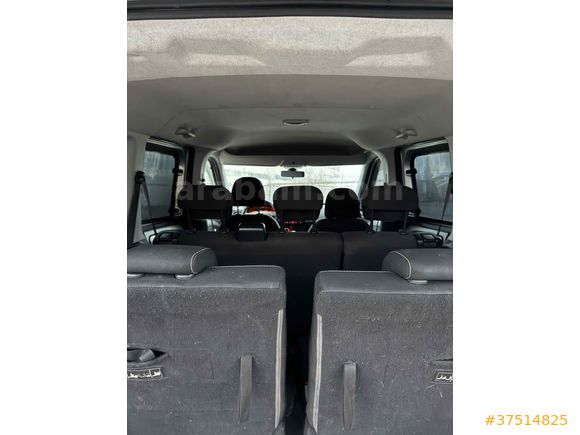 Sahibinden Fiat Doblo Combi 1.6 Multijet Safeline 2014 Model  159.000 km Gri