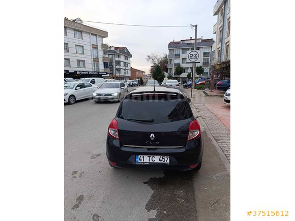  “ACİL”Sahibinden Renault Clio 1.2 Night & Day 2012 Model 