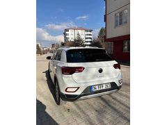 Sahibinden Volkswagen T-Roc 1.5 TSI Style  Cam Tavan  Elektrikli Bagaj 