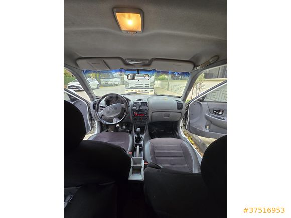 Sahibinden Hyundai Accent 1.6 Admire 2005 Model 
