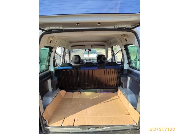 Sahibinden Peugeot Partner 1.9 D 2004 Model