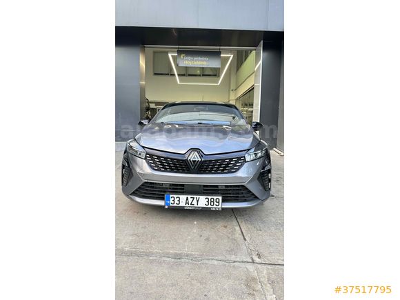 Sahibinden Renault Clio 1.0 TCe Techno Esprit Alpine 2025 Model 
