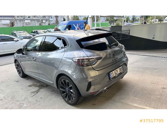 Sahibinden Renault Clio 1.0 TCe Techno Esprit Alpine 2025 Model 