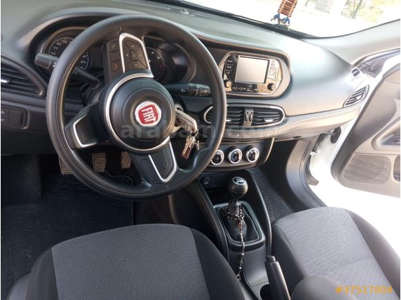 Sahibinden Fiat Egea 1.4 Fire Easy 2023 Model