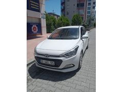 Sahibinden Hyundai i20 1.4 CRDi Jump 2016 Model  209.000 km Beyaz