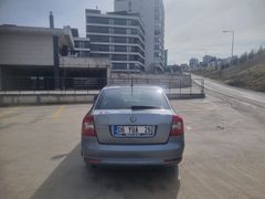 Sahibinden Skoda Octavia 1.6 TDI Elegance CR 2012 DEĞİŞENSİZ 
