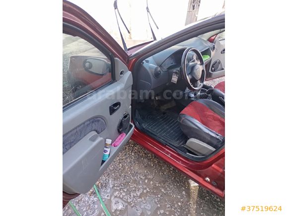 Sahibinden Dacia Logan 1.4 Ambiance 2006 Model