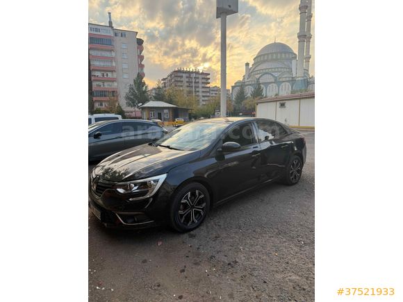 Sahibinden Renault Megane 1.6 Joy 2017 Model 