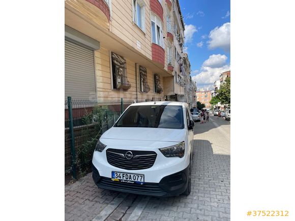 Sahibinden Opel Combo 1.5 CDTI Edition 2022 Model  109.000 km Beyaz