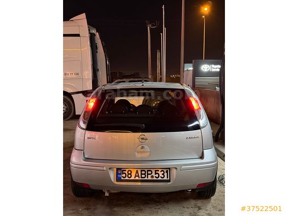DEĞİŞENSİZ CORSA KLİMALI
