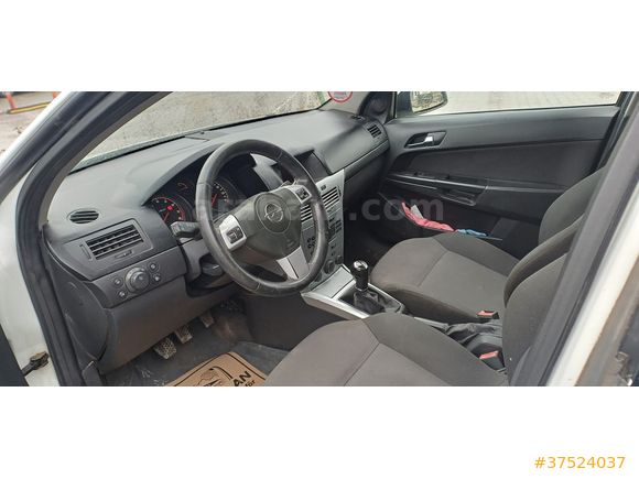 Sahibinden Opel Astra 1.6 Essentia 2012 Model 