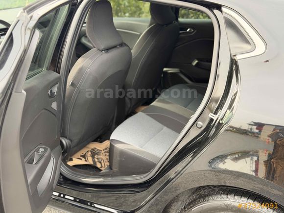 Sahibinden Renault Clio 1.0 TCe Evolution 2023 Model 