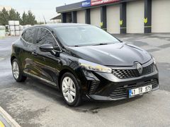 Sahibinden Renault Clio 1.0 TCe Evolution 2023 Model 