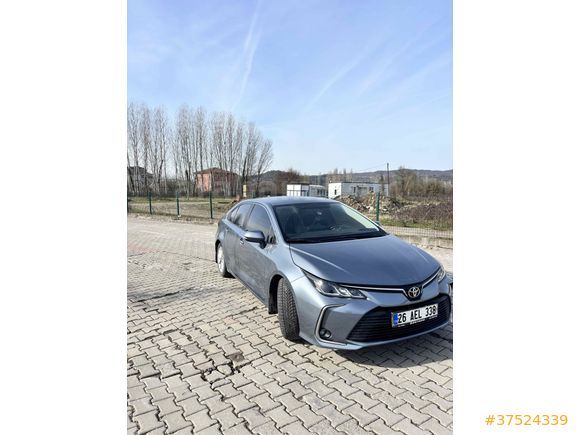 Sahibinden Toyota Corolla 1.5 Dream 2021 Model 