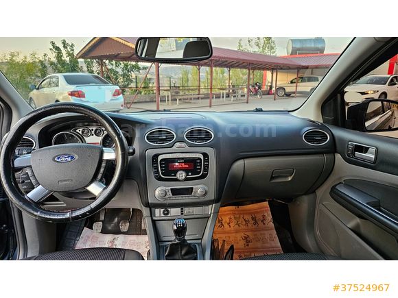Sahibinden Ford Focus 1.6 Titanium 2010 Model Adıyaman