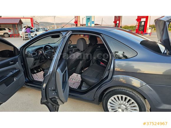 Sahibinden Ford Focus 1.6 Titanium 2010 Model Adıyaman