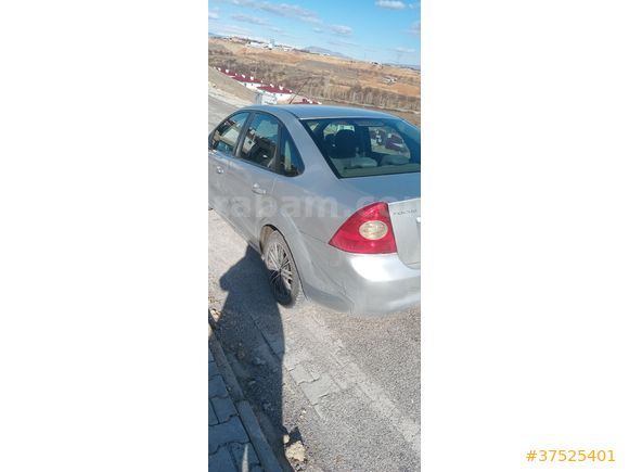 Sahibinden Ford Focus 1.6 TDCi Titanium 2010 Model