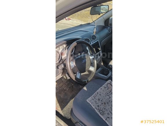Sahibinden Ford Focus 1.6 TDCi Titanium 2010 Model