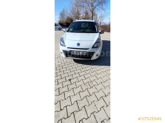 Renault Clio 1.5 DCI Grandtour Night & Day 2012