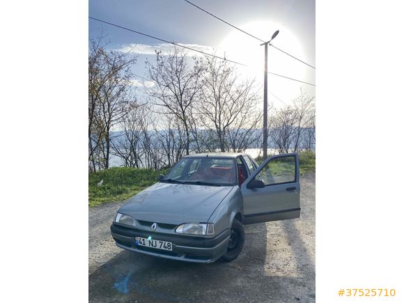 Sahibinden Renault R 19 1.6 Europa iE 1998 Model 