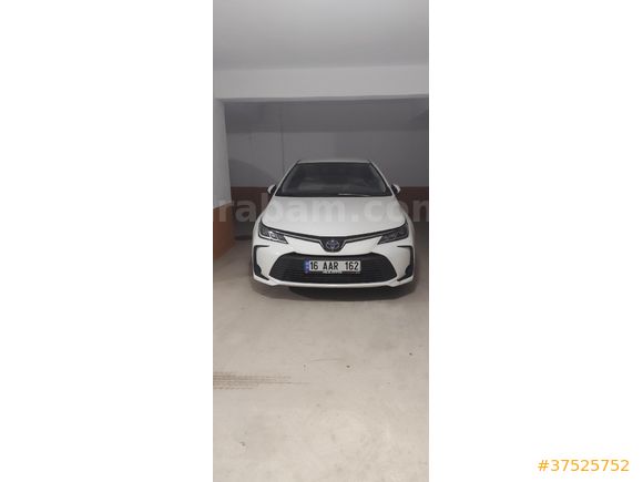 Boyasız-Değişensiz Toyota Corolla 1.8 Hybrid Vision 2019 Model
