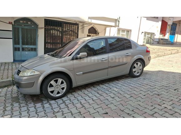 Sahibinden Renault Megane 1.6 Dynamique 2005 Model