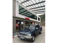Sahibinden Toyota Hilux 2.4 D 2000 Model 