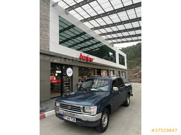 Sahibinden Toyota Hilux 2.4 D 2000 Model 