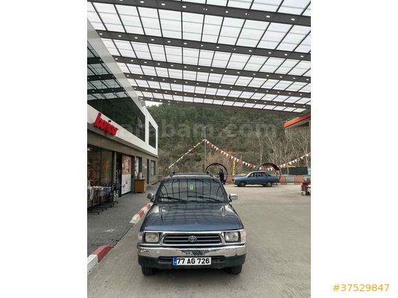 Sahibinden Toyota Hilux 2.4 D 2000 Model 