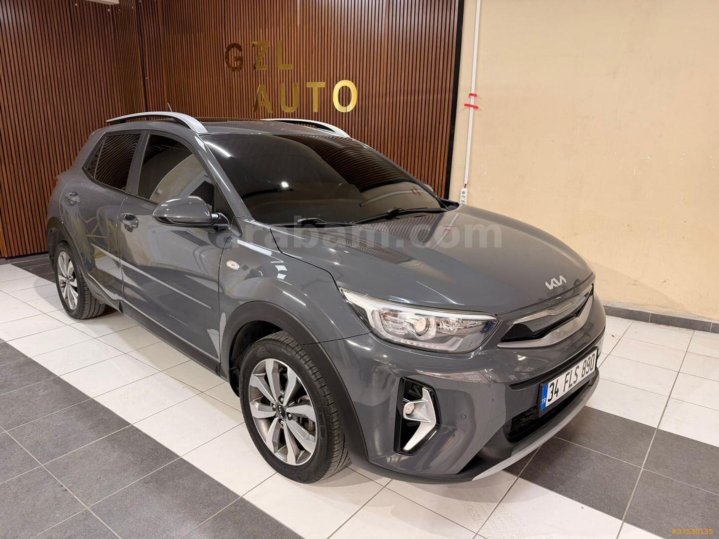 GZL AUTO'DAN 2022 KİA STONİC SUNROOF OTOMATİK 100KM 1
