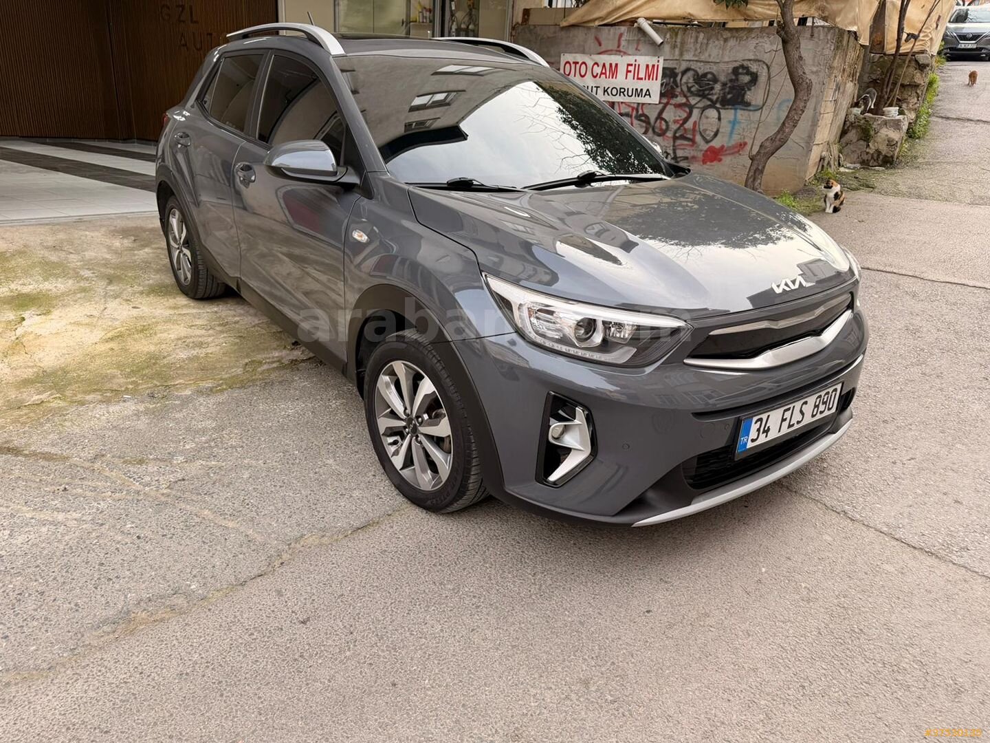 GZL AUTO'DAN 2022 KİA STONİC SUNROOF OTOMATİK 100KM 5
