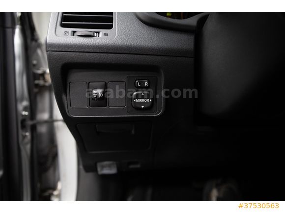 2009 TOYOTA COROLLA 1.4 D-4D COMFORT