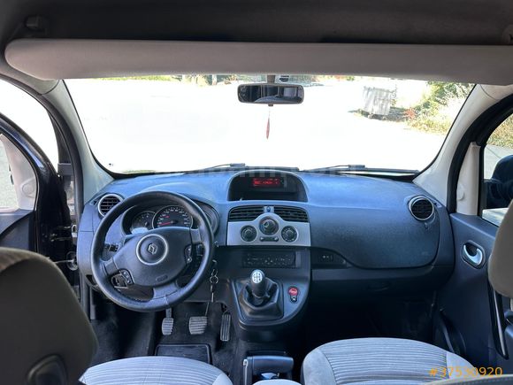Sahibinden Renault Kangoo Multix 1.5 dCi Extreme 2011 Model