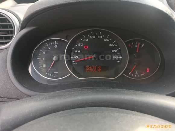 Sahibinden Renault Kangoo Multix 1.5 dCi Extreme 2011 Model