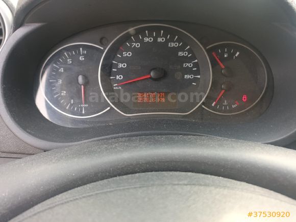 Sahibinden Renault Kangoo Multix 1.5 dCi Extreme 2011 Model