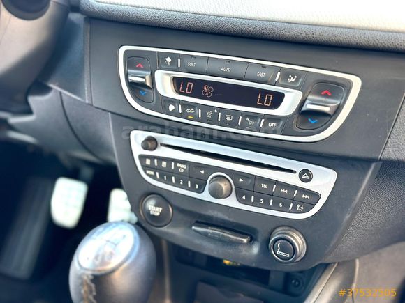 ACİL Megane 3 coupe tek değişen