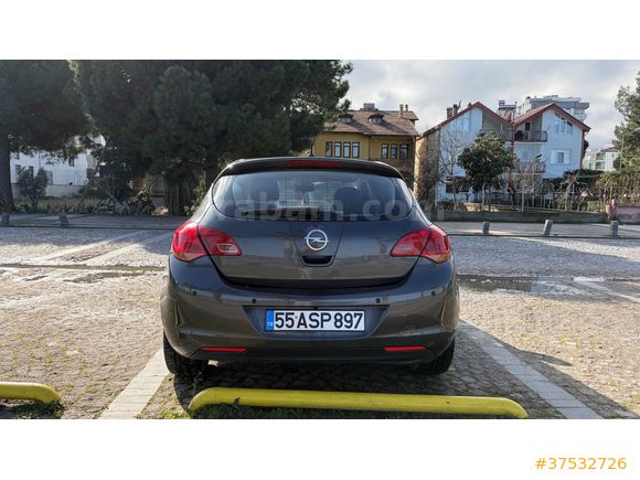 Sahibinden Opel Astra 1.6 Edition 2012 Model