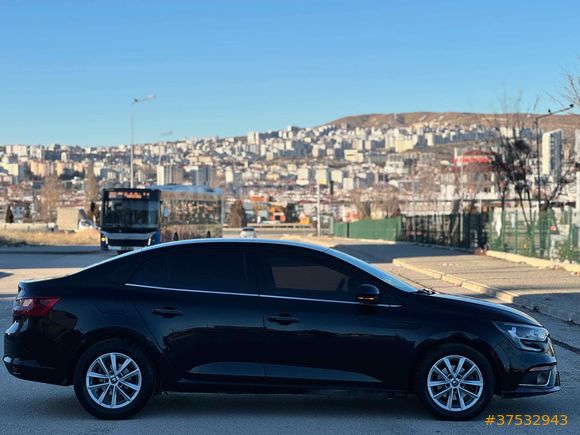 Galeriden Renault Megane 1.5 dCi Touch 2020 Model Elazığ