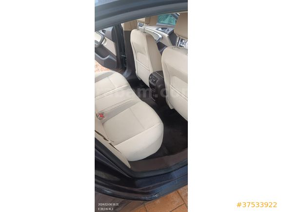 Sahibinden Opel Insignia 1.6 T Edition 2010 Model  251.000 km Mavi (metalik)